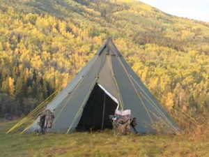 Outfitter_TIPITENT_Hunting_Camp